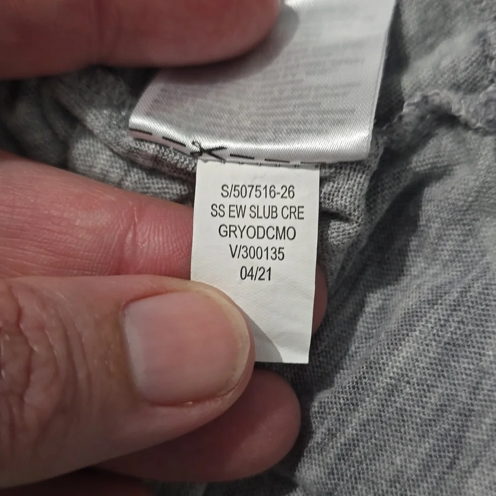 Old Navy Gray Crop Fitted Short Sleeve T-Shirt Size Small‎